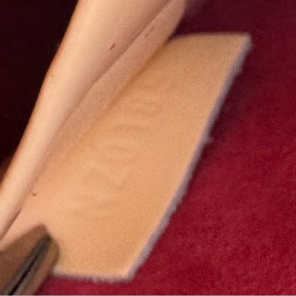 Auth Louis Vuitton LV Wynwood Monogram Vernis Epi Leather Crossbody Bag 2way - Picture 13 of 16